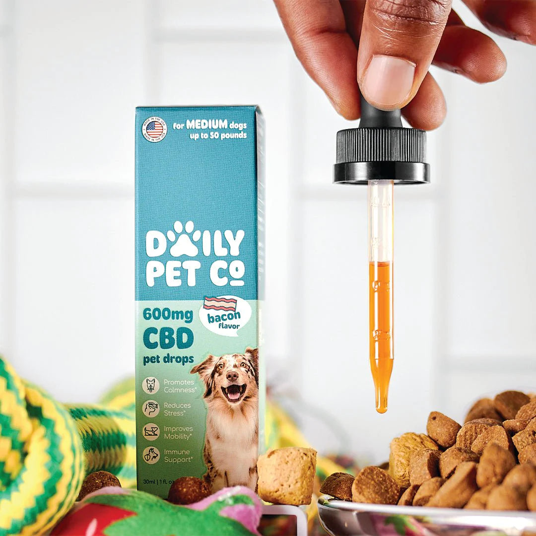 Daily Pet Co, CBD Pet Drops for Dogs, Bacon Flavored, 1oz, 300-900mg CBD